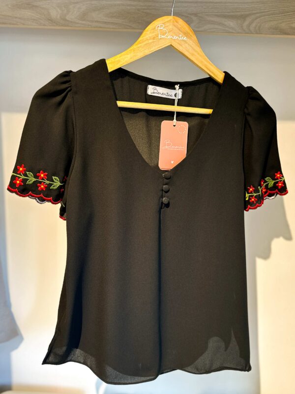 Blusa Tonada Negra