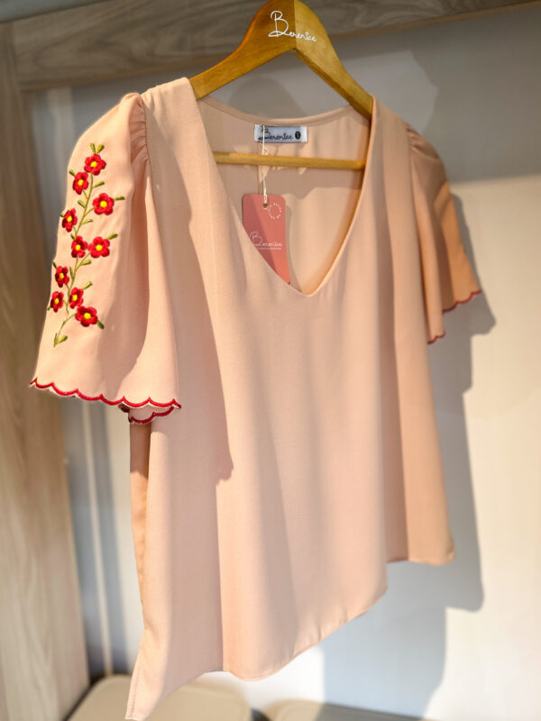 Blusa Florecer Beige