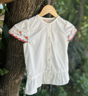 CAMISA NIÑA ENSUEÑITO BORDADO ROJO